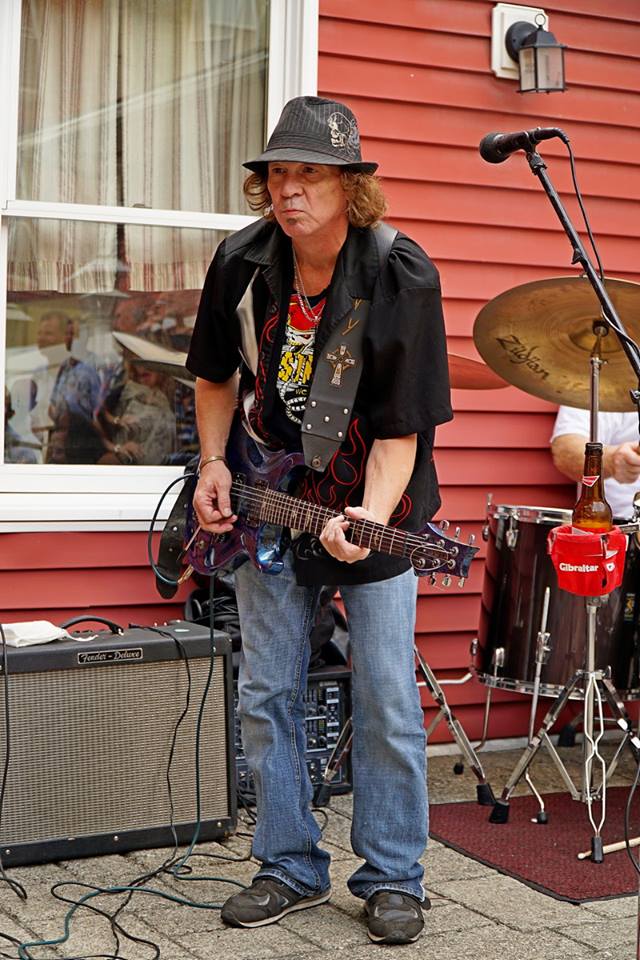 Johnny Morse playing outside. Photo by George Faz.